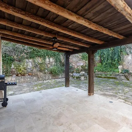 Mansion 35min Madrid - Cine - Piscina - Bbq